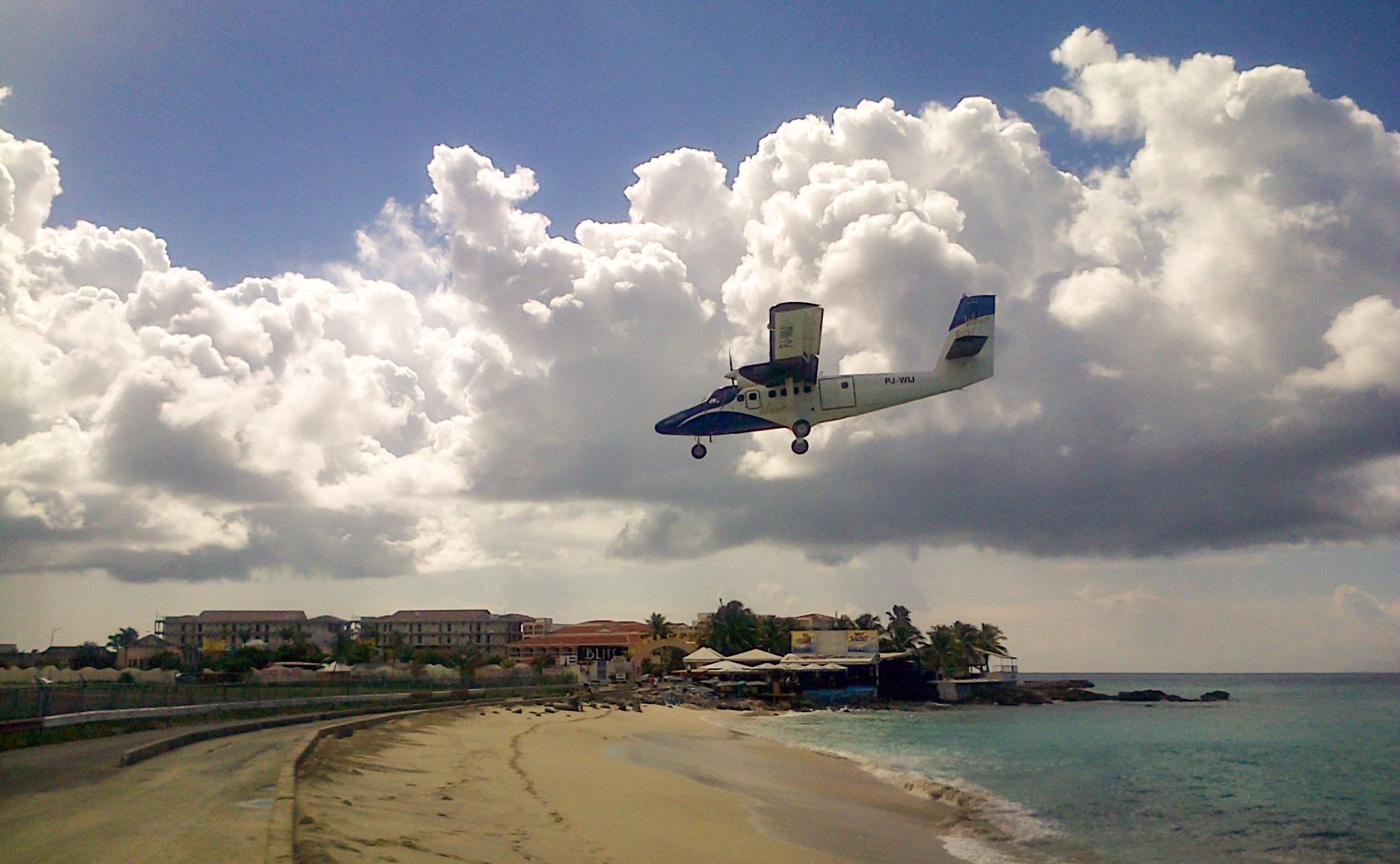 Maho Beach SXM
